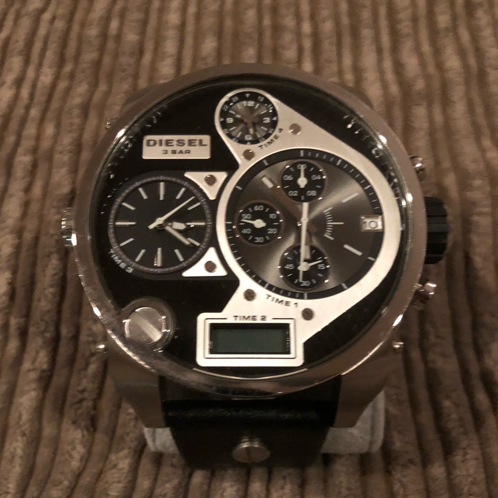 Men’s Diesel Watch DZ7125 *worn once*